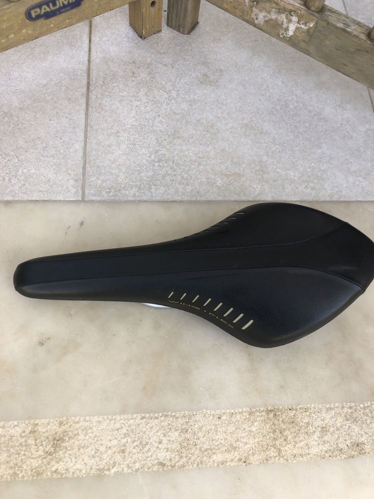 Selim fizik wing flex (otmo estado)