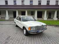 Mercedes-Benz W123 z Niemiec, 2 właścicieli, mały przebieg140 tys km oryginał