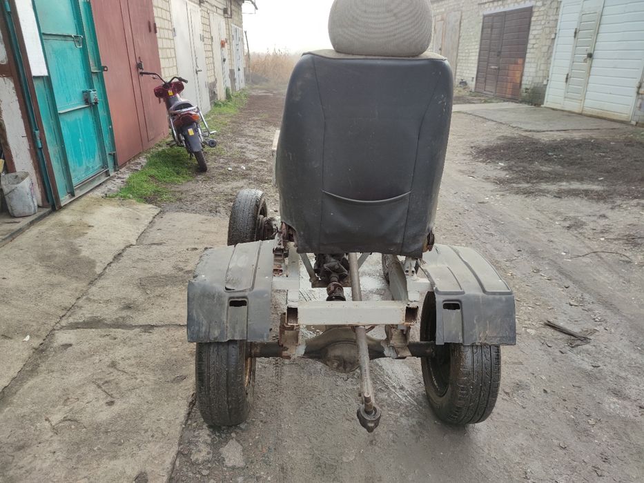 Минитрактор 7.5hp на полном ходу