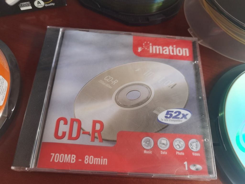 DVD  E CD Virgem vários