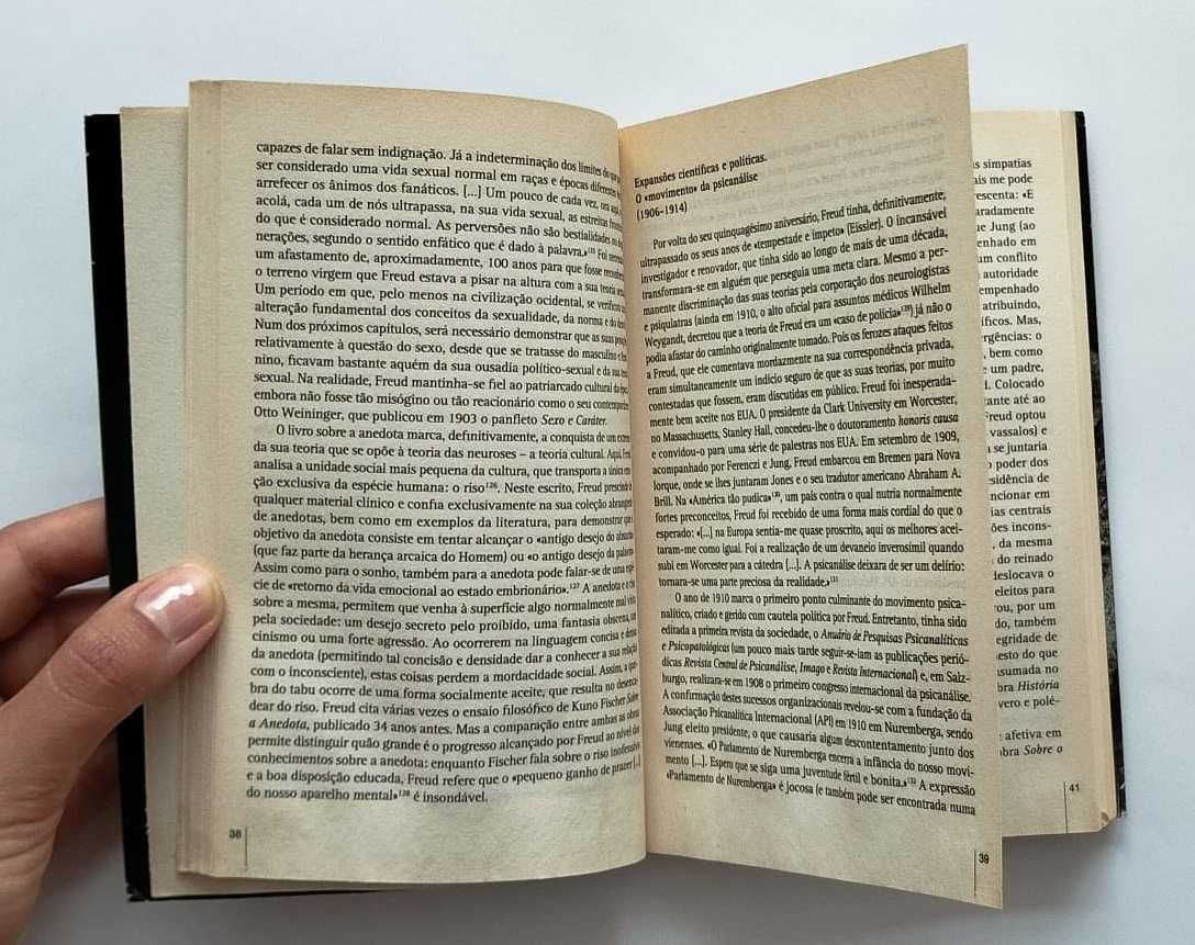 Livro "Sigmund Freud, A minha vida deu um livro"
