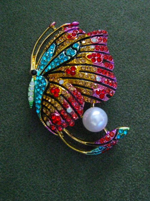 Alfinete / Broche / Pregadeira Borboleta Colorida NOVO