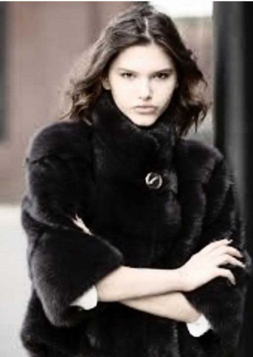 Фірмова норкова шуба автоледі Греція