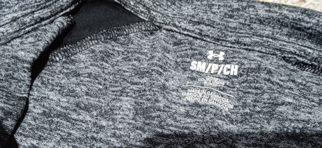 Футболка under armor