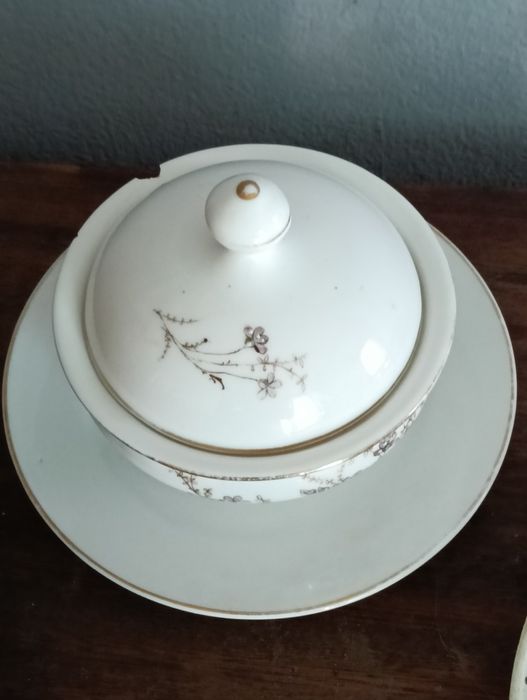 Manteigueira Vista Alegre 1881/1921