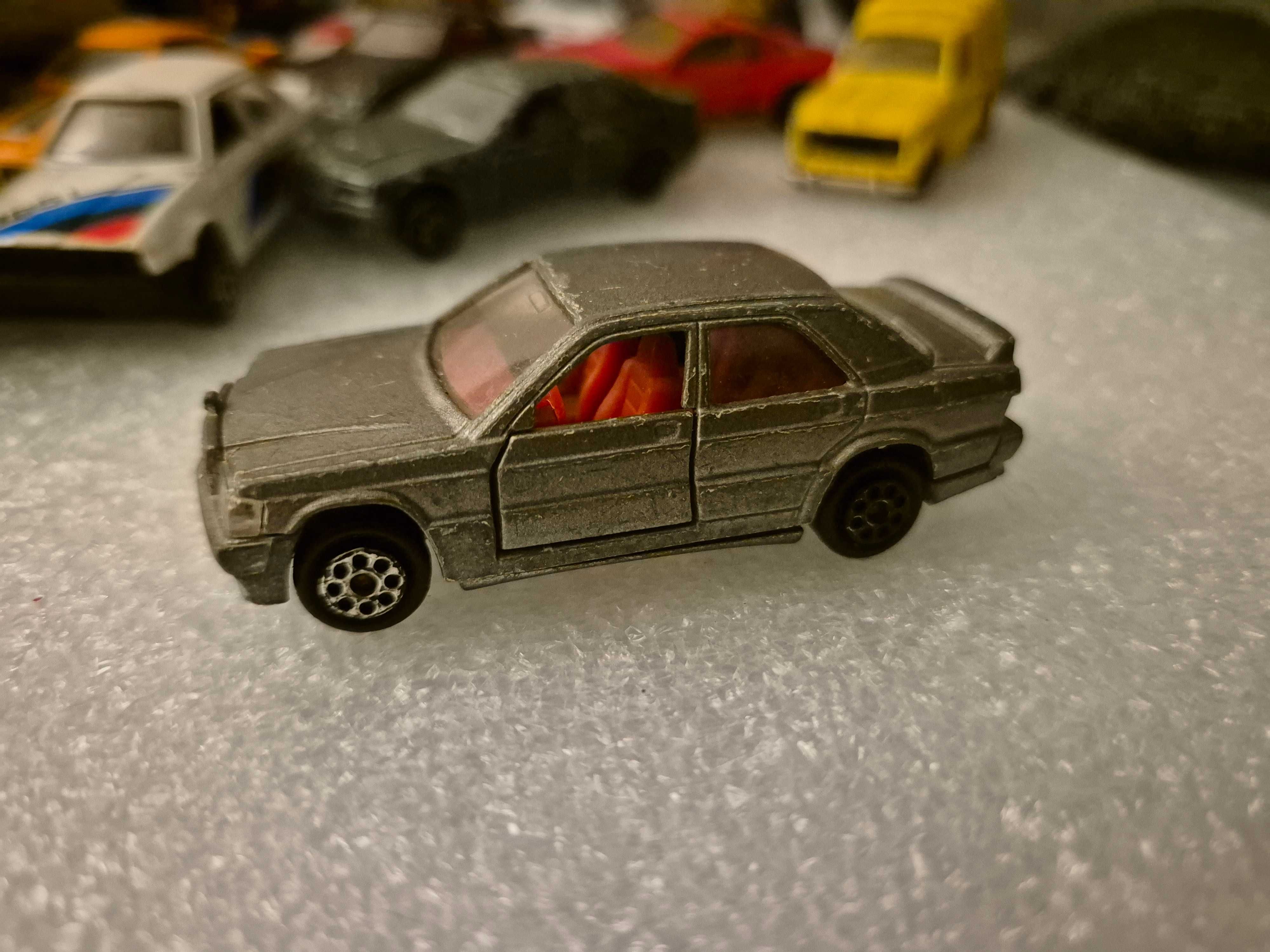 Model Majorette - Mercedes 190E 2.3-16 ! ! !
