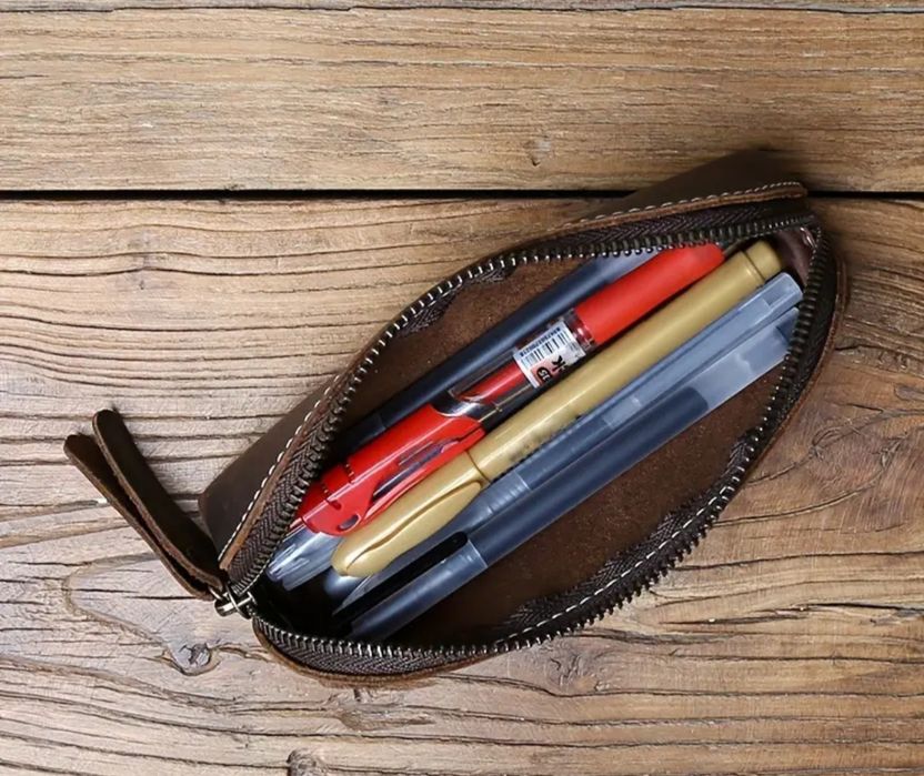 Чехол футляр для очков из натуральной кожи.