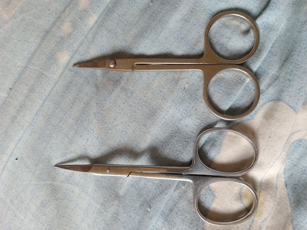Маникюрные ножницы для ногтей ,для кутикулы,и другие инструменты