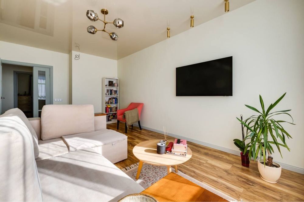 Продаж 2 к квартири в новобудові по вул. Під Голоско. ЖК Auroom Tower.