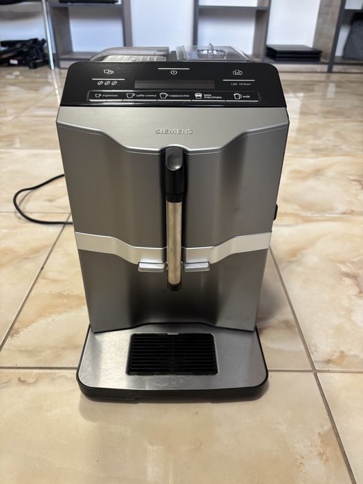 Кавоварка Siemens EQ.300