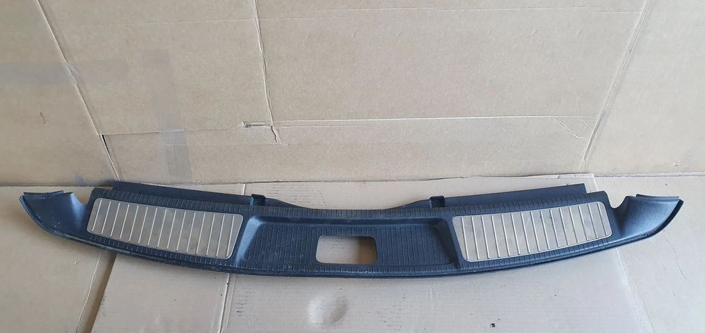 Osłona nakładka progu bagażnika Opel Insignia A Kombi 13222434