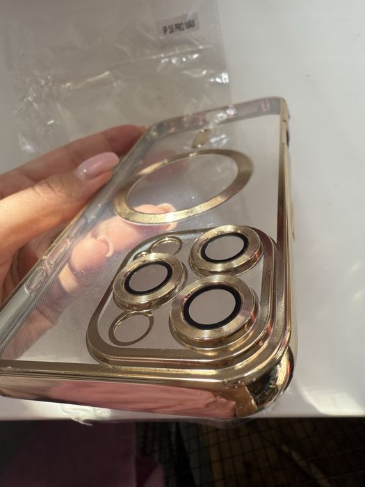 Продам чохол для Iphone 16 pro Max