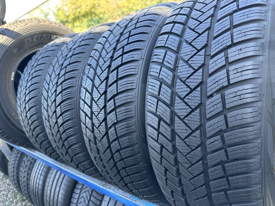 Шини б/у 205/50/17 R17 Vredestein