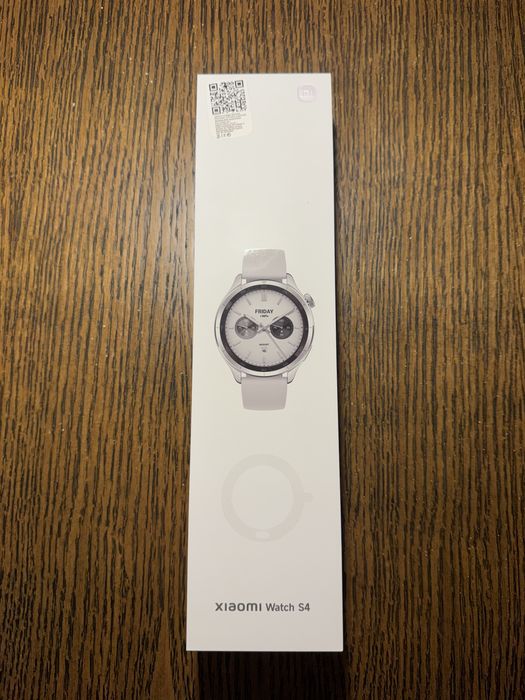 Xiaomi Watch S4 quase sem uso