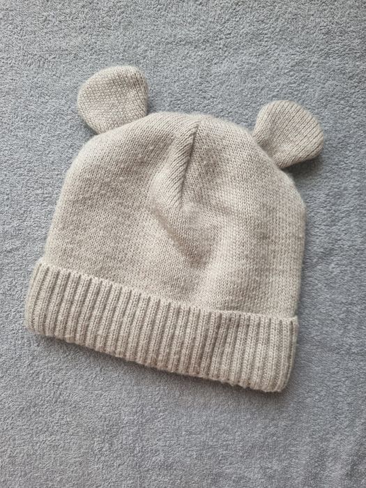 Шапка, шапочка на дівчинку 3-4 років