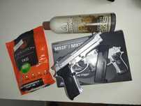 Airsoft Beretta M92F Semiautomática - Completa e Nova!

Modelo M92F s