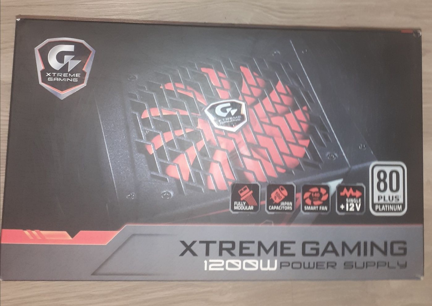 Блок  живлення Gigabyte XP1200M