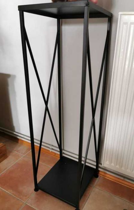 Stojak na Drewno Metalowy Wysoki Dwie Półki Czarny Mat 110cm