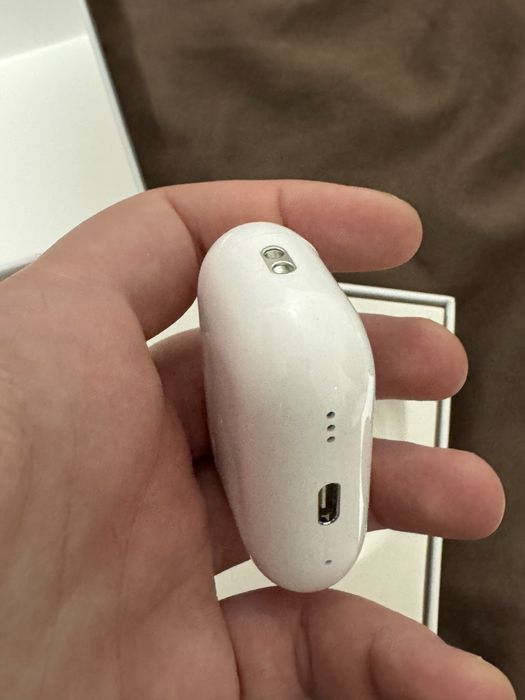 AirPods Pro 2 б/у в чудовому стані