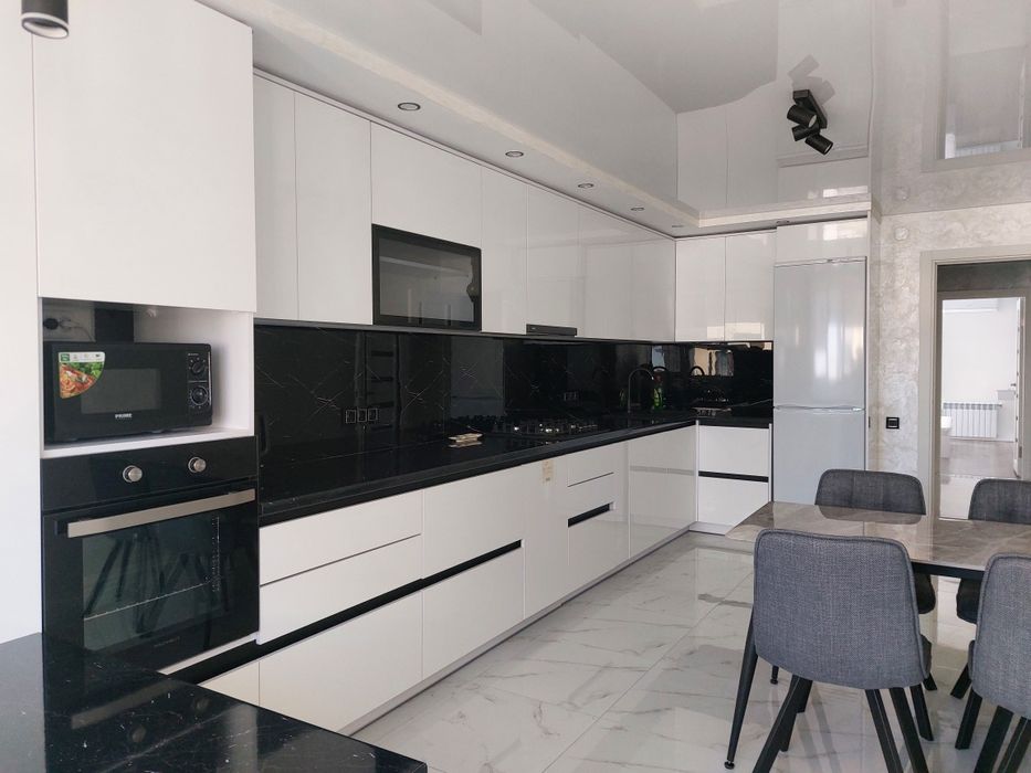 Оренда 2кім. в елітному ЖК Юнона вул.С.Бандери 36