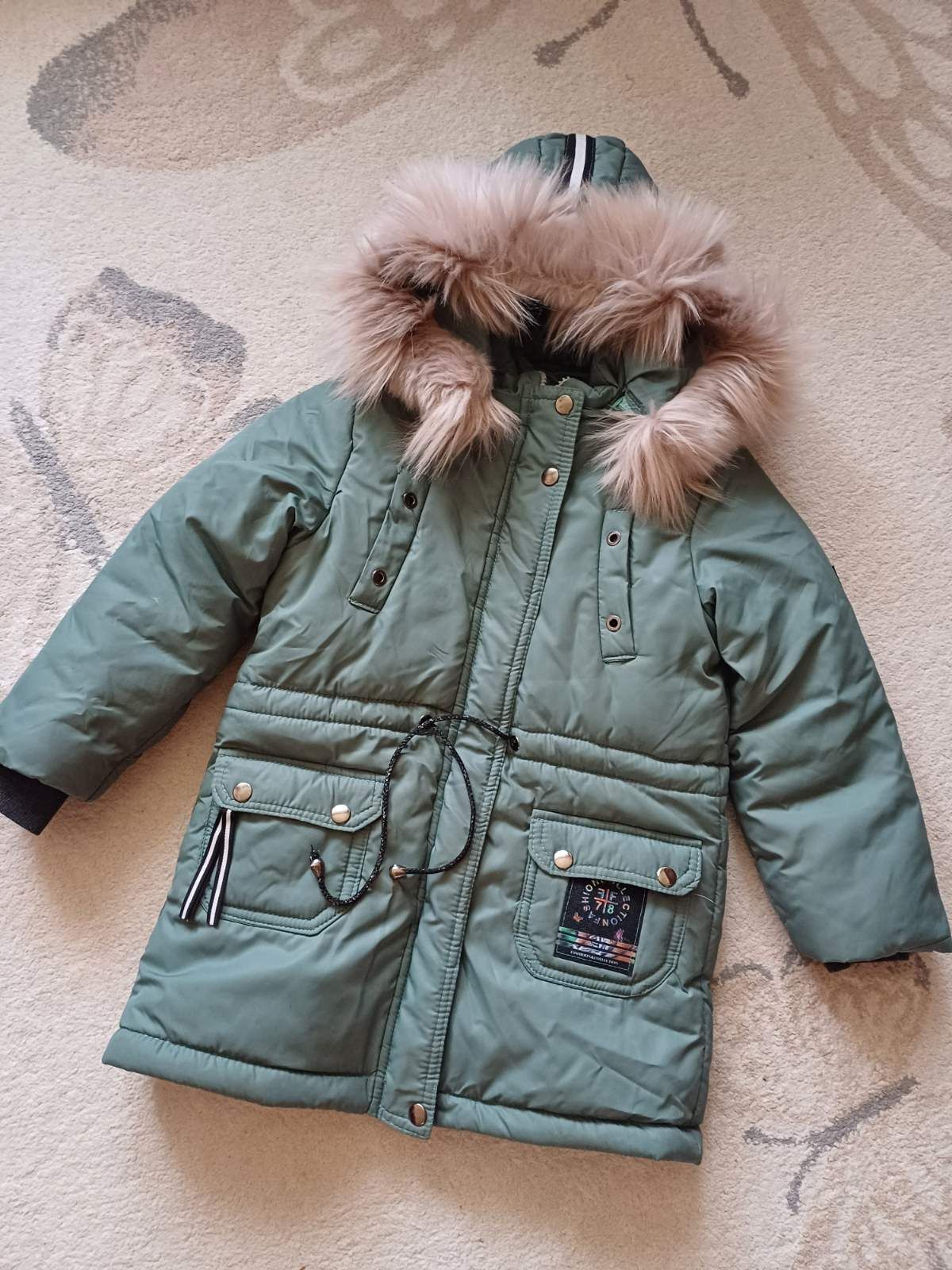 Зимняя куртка пальто для девочки