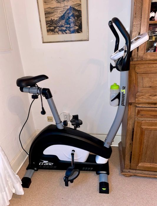 Stacjonarny rower elektromagnetyczny