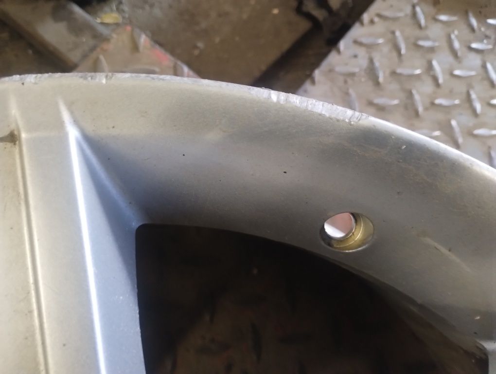 5x114,3 18 cali Kia Hyundai mazda itp oryginal