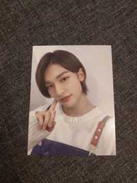 Stray Kids postcard Hyunjin z mini photobook Noeasy