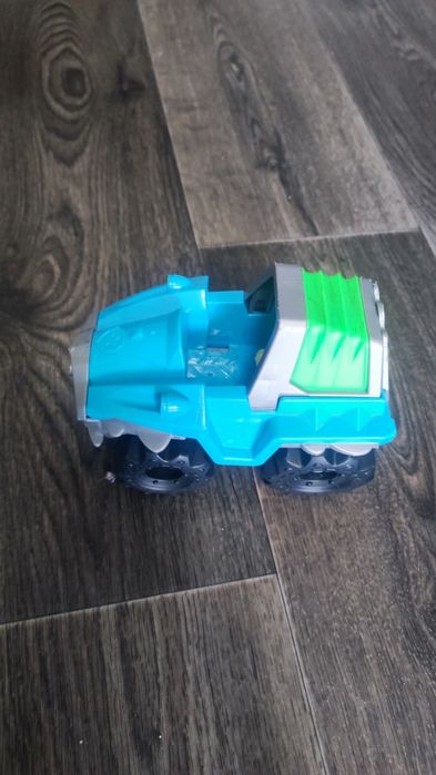 Щенячий патруль, машинка та герой