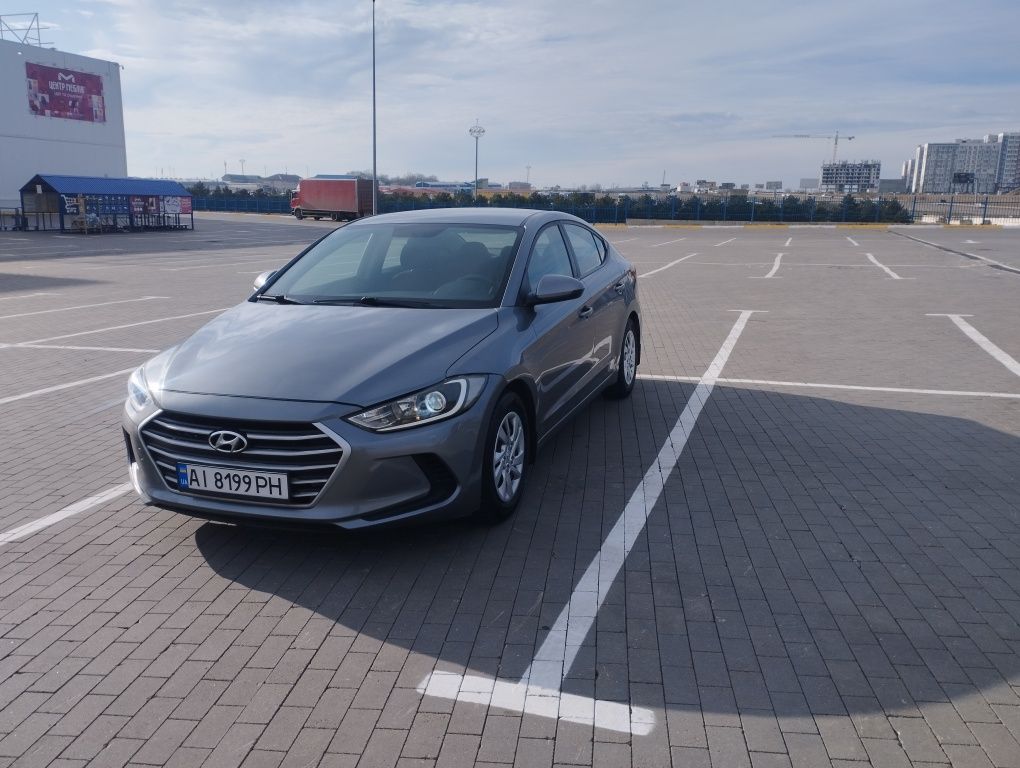 Продам Hyundai ELANTRA 2017 року випуску. 2.0. автомат.Встановлено ГБО