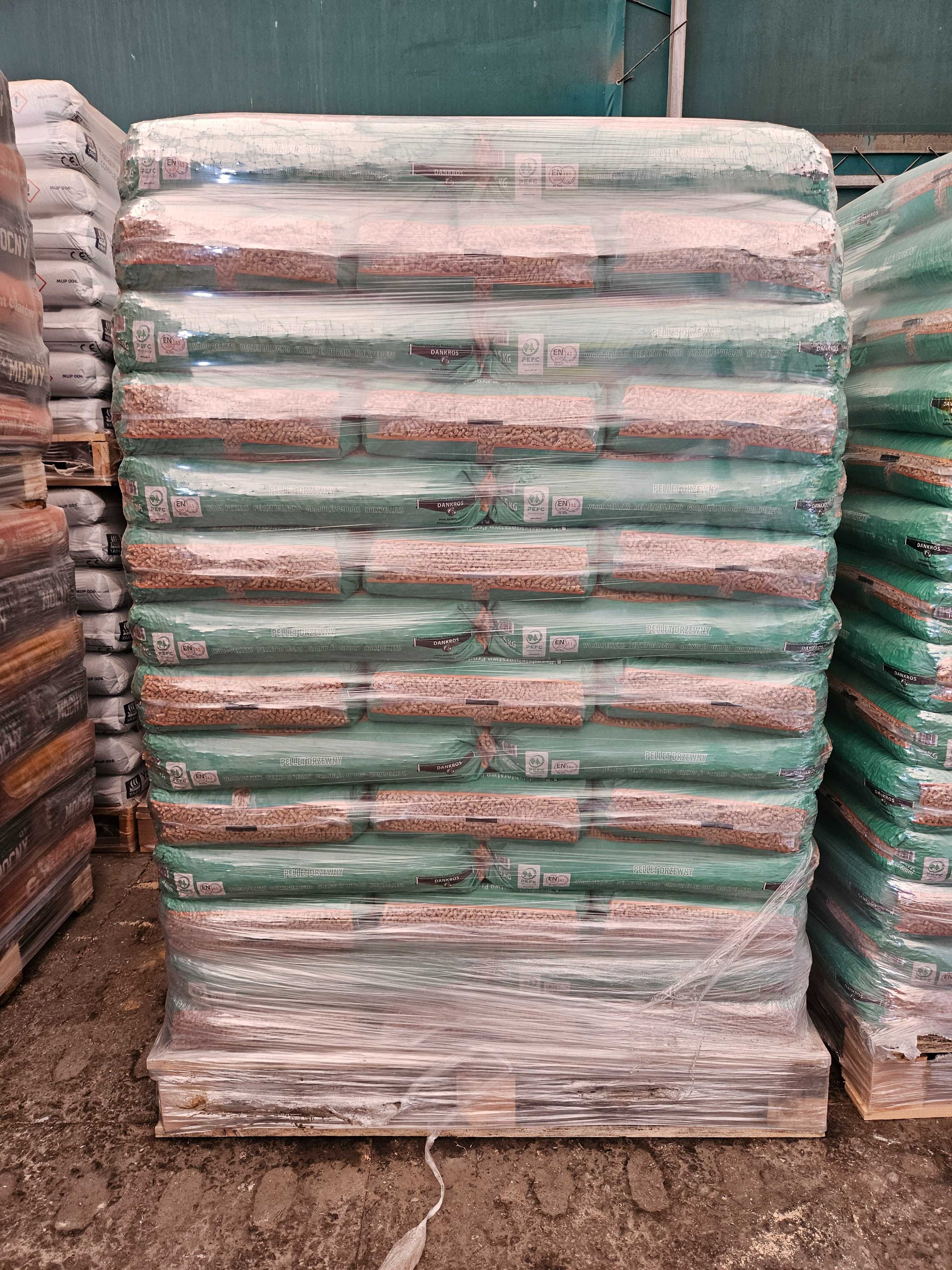 Pellet DANKROS 1050 kg cała paleta, dostawa kurierem paletowym gratis