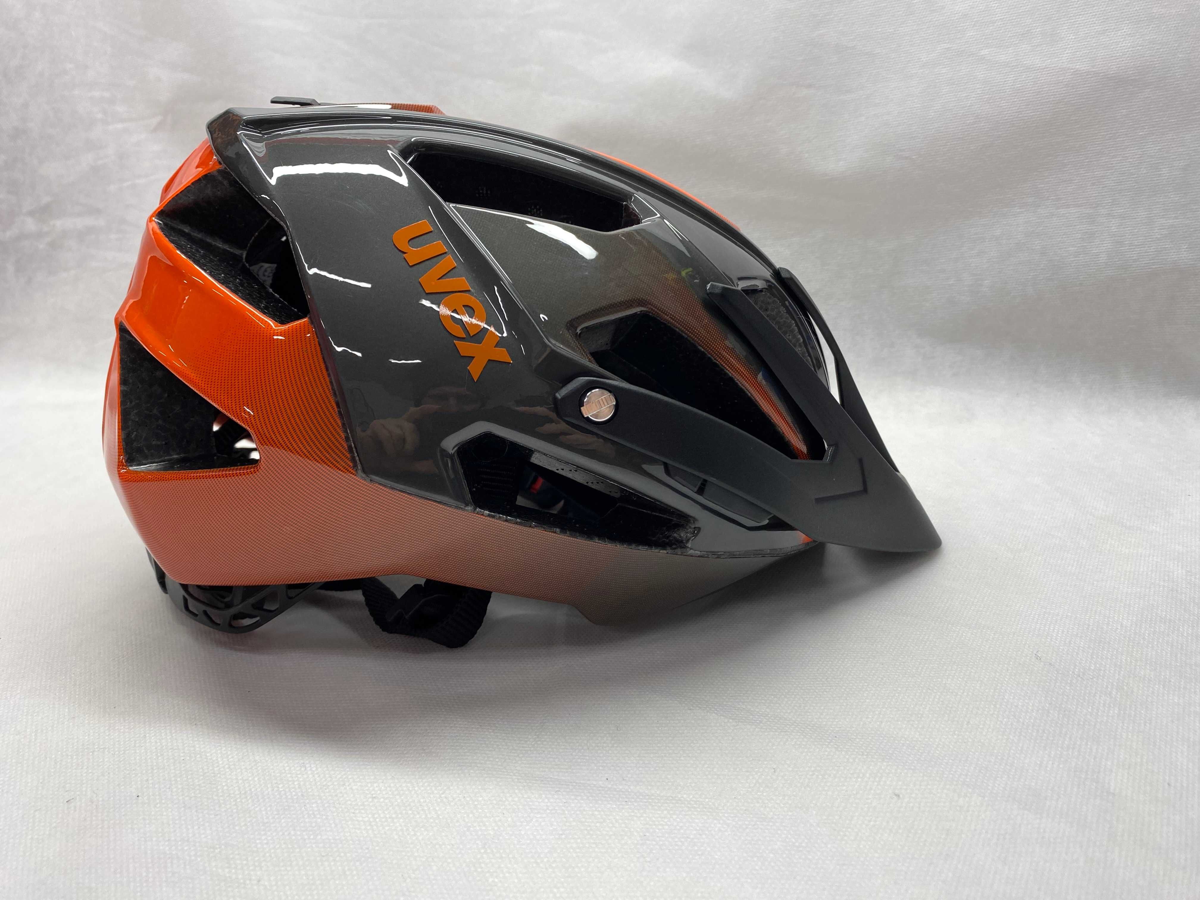 Kask rowerowy Uvex Quatro r. enduro M 52-57 cm