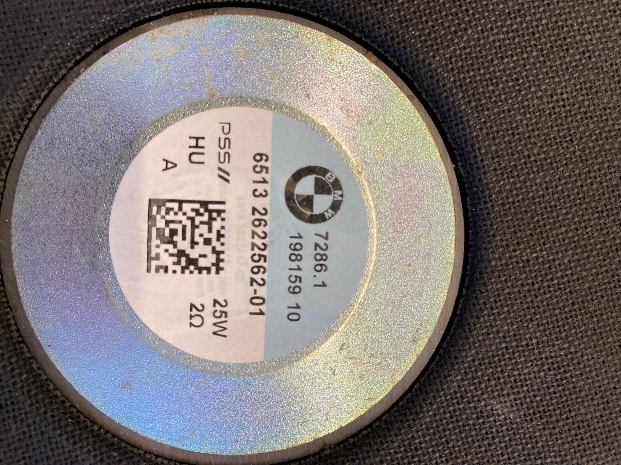 Subwoofer głośnik pod siedzenie BMW G21 2 szt. oryginał S676 Hifi