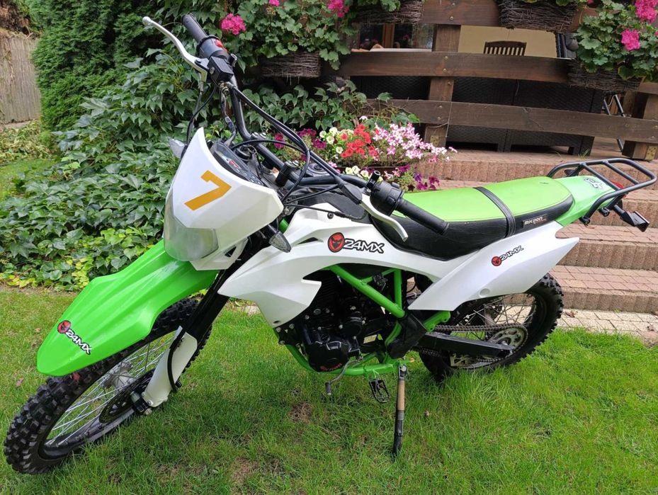 Cross Defender 150
