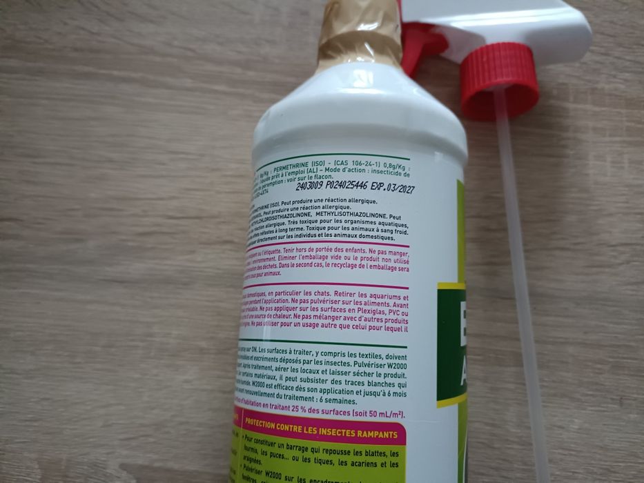 Bariera przeciw owadom W2000 1L nasadka ochronna plus rozpyl