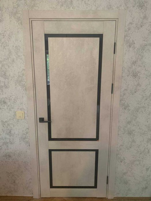 Вхідні  та міжкімнатні двері монтаж установка дверей