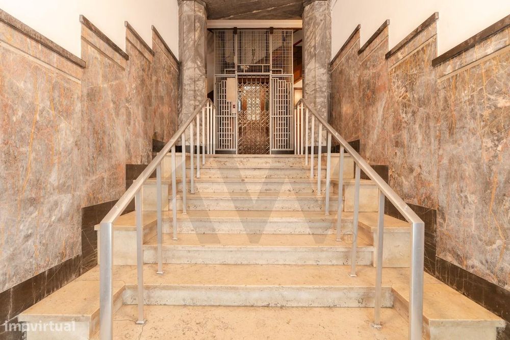 T5 para remodelação na Rua Rodrigo da Fonseca