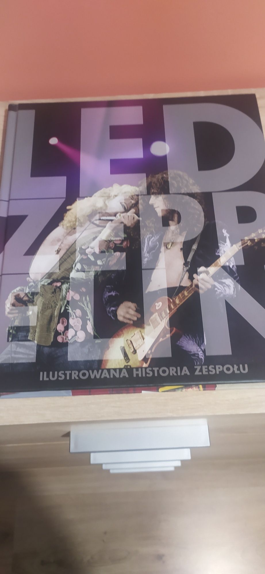 Jon Bream - Led Zeppelin. Ilustrowana historia zespołu