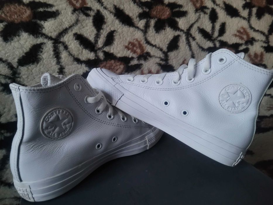 Mega sportowe trampki skórzane Converse CTAS  wkł.23,5 cm swietny stan