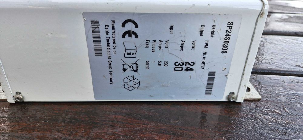 Prostownik 24V30,40,50,60A GNB 2100