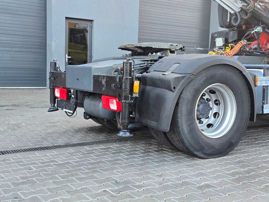 DAF FT CF85.410 | тягач | кран-маніпулятора