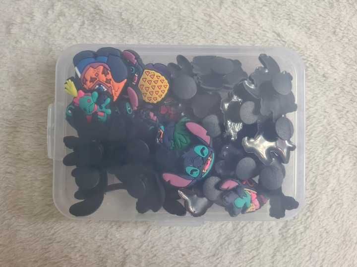 Piny Przypinki do butów Charms Crocks Lilo i Stitch 22 sztuki