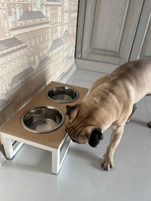 Підставка під миски для собак та котів