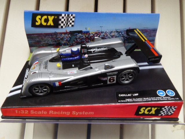 Slot car SCX - Scalextric Cadillac