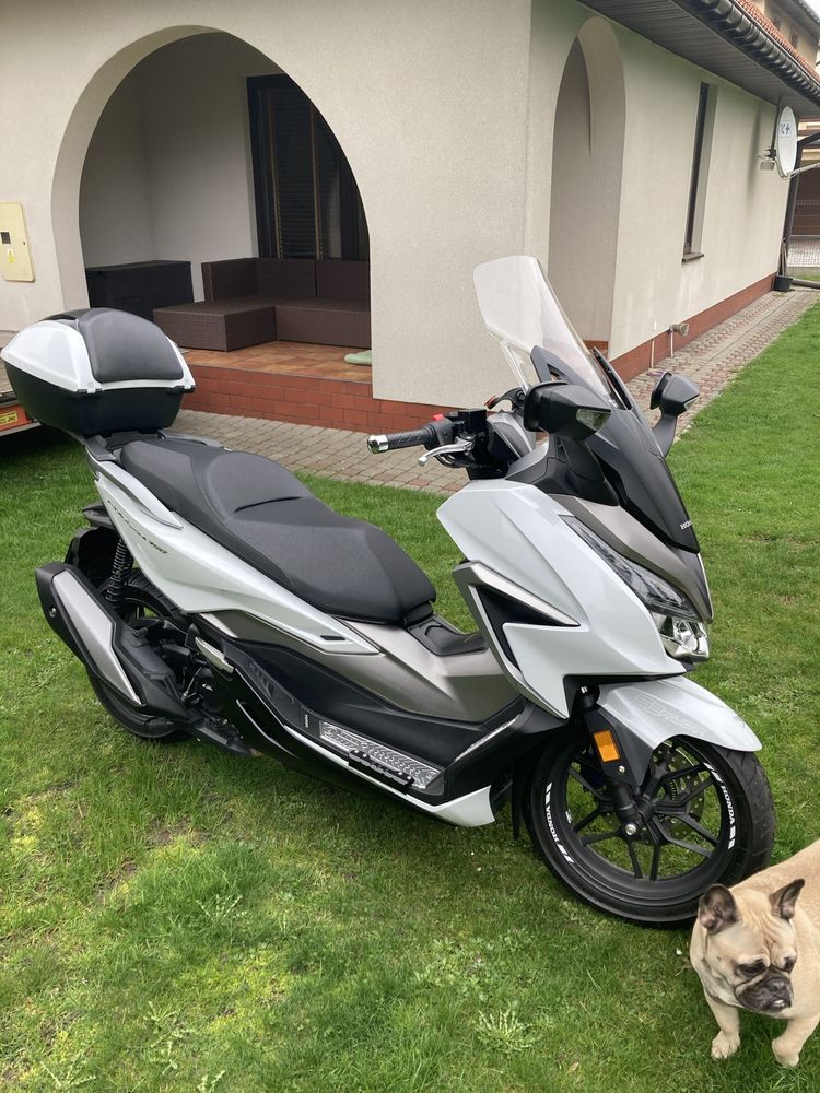 Honda Forza 350 21r. Salon PL