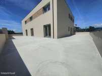 Apartamento T3- Terraço C/170 m2  - 5 minutos de Famalicão