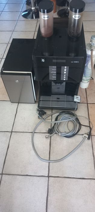 Ekspres przemysłowy do kawy wmf 1200s + lodówka oraz filtr wody