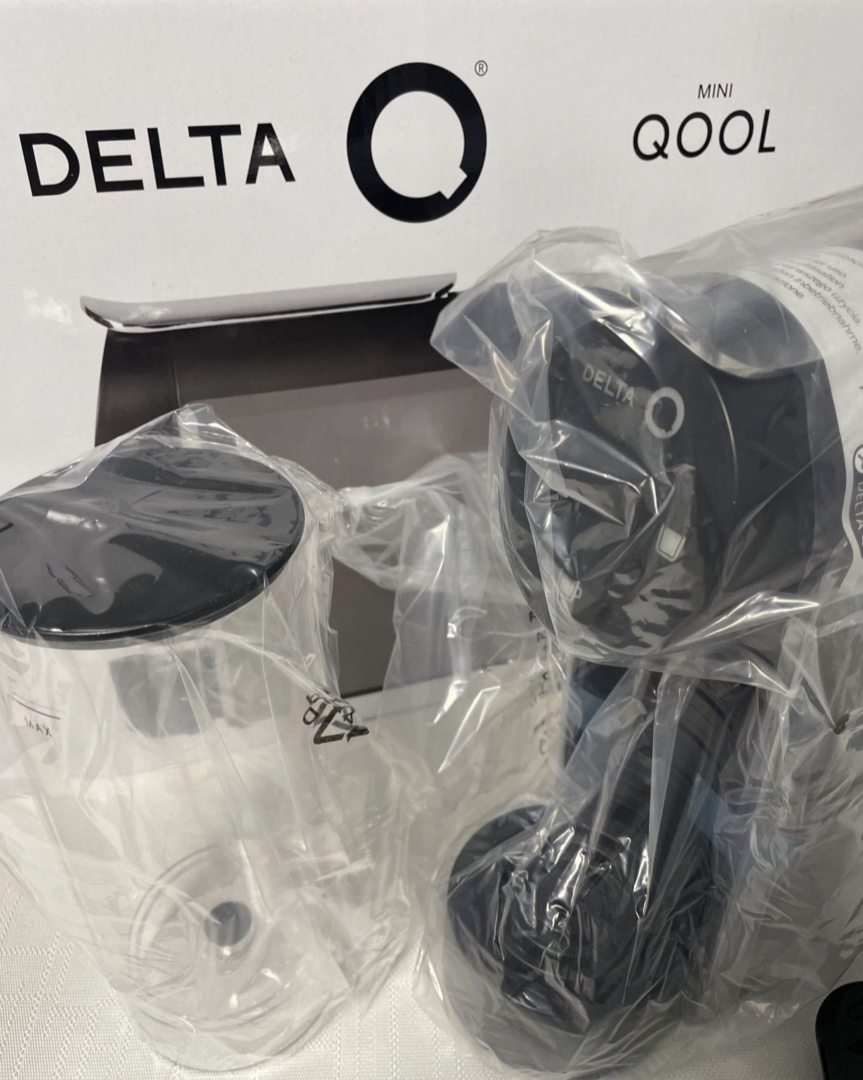 Кавоварка Delta Q с капсулою