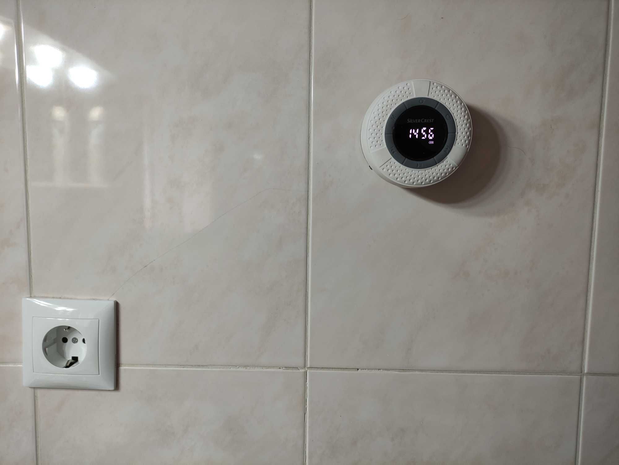 Coluna Bluetooth WC