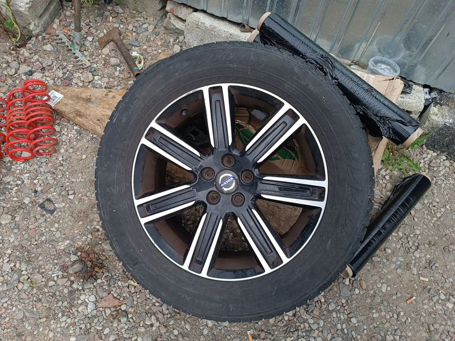 VOLVO XC60 I LIFT ALUFELGA 18 Z OPONĄ